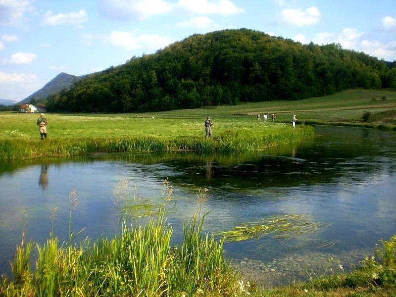 Gacka Valley Licko Lesce Bagian luar foto